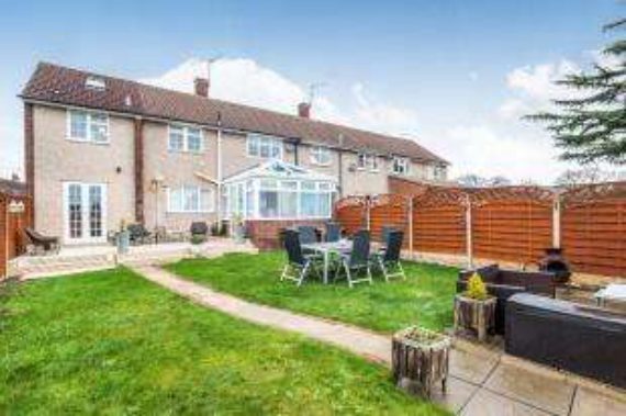 5 Bedroom End of Ter...